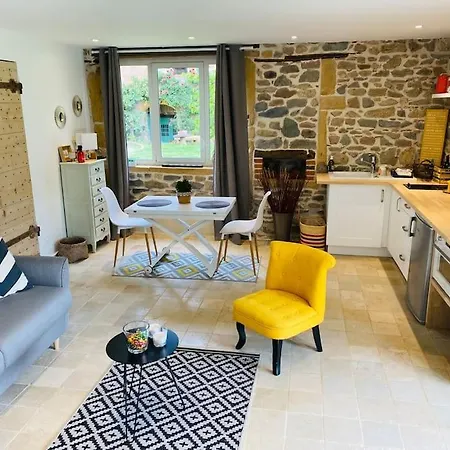 Holiday home Le Petit Chacel *